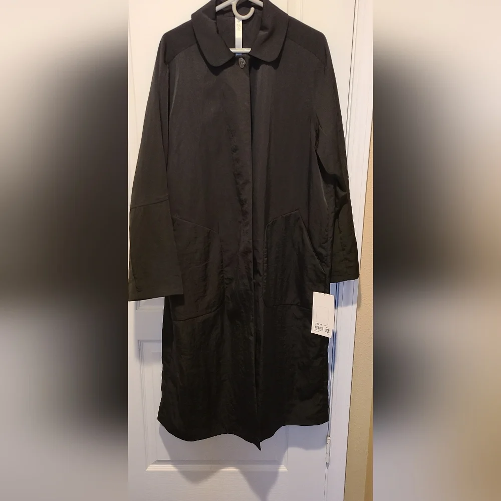 Lululemon Lightweight Collared A-Line Coat Size 12 in Black - Picture 9 of 13